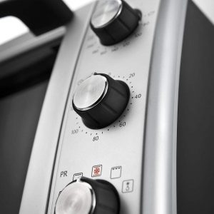 Four Pose libre – EO32852  DELONGHI