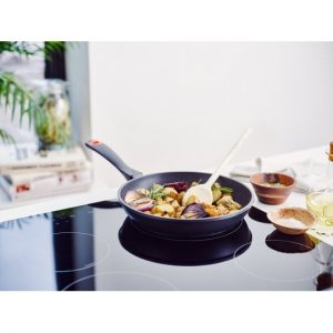 Poêle à frire revêtue 24cm Energy  Beka 13527244