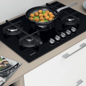 Table de cuisson à gaz 5 feux ING 72T/BK- INDESIT